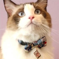 Necoichi Kabuki Charm Bow Tie Cotton Breakaway Cat Collar With Bell -Meow Meals 183481 PT6. AC SS1800 V1565879839