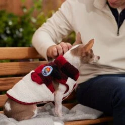 Frisco Mediumweight Red Plaid Insulated Dog & Cat Sherpa Coat -Meow Meals 268320 PT8. AC SS1800 V1629836573